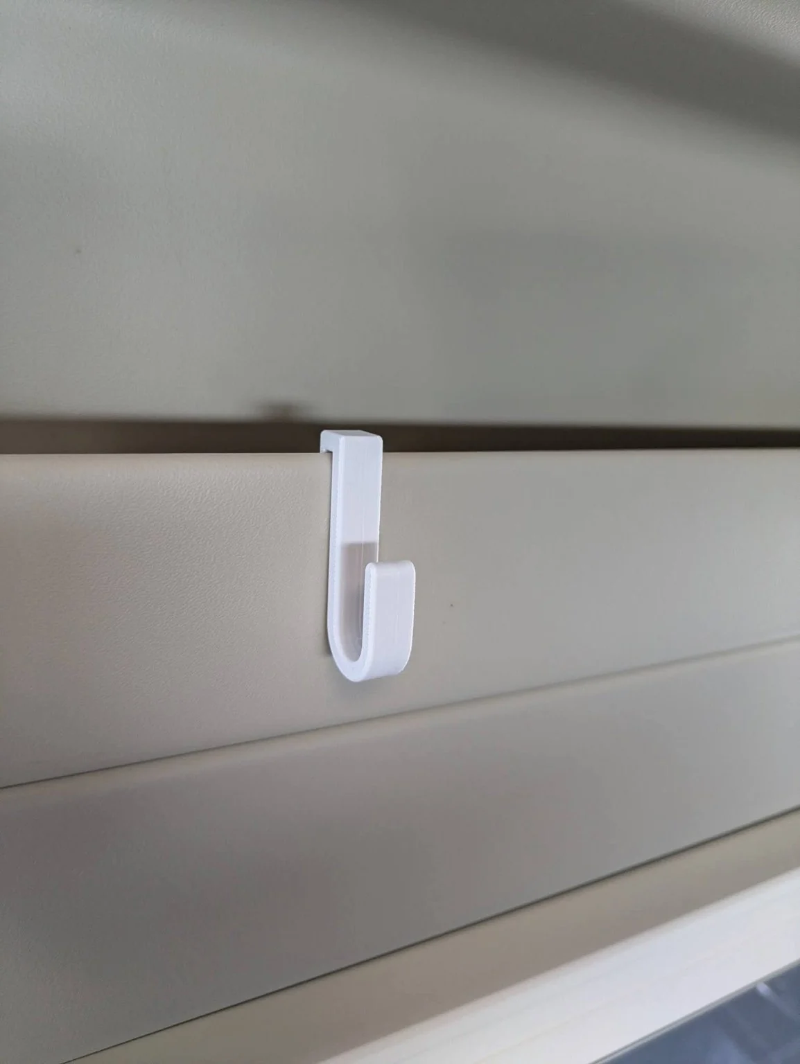 Crochets de porte imprimés en 3D pour fourgon